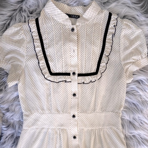 Top - Picture 3 of 5